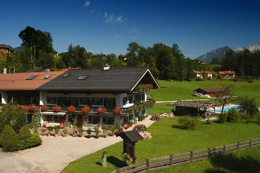 **** Guest house Gaestehaus Und Ferienwohnungen Egglerlehen Schoenau am Koenigsee Germany