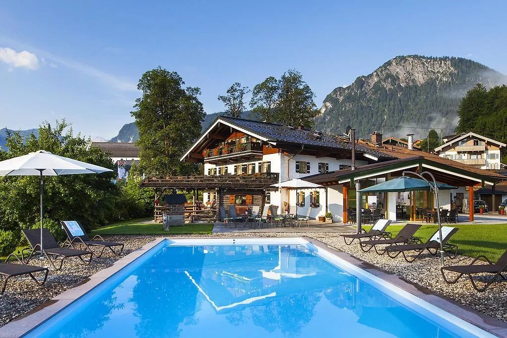 Gaestehaus Und Ferienwohnungen Egglerlehen Schoenau am Koenigsee Guest house