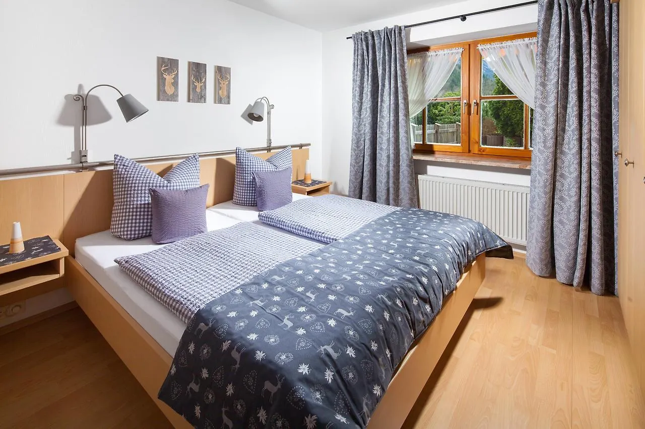 Guest house Gaestehaus Und Ferienwohnungen Egglerlehen Schoenau am Koenigsee